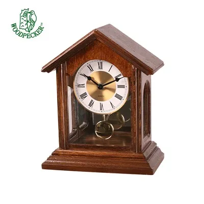 Esistono orologi da camino in legno con funzione di doppio fuso orario?